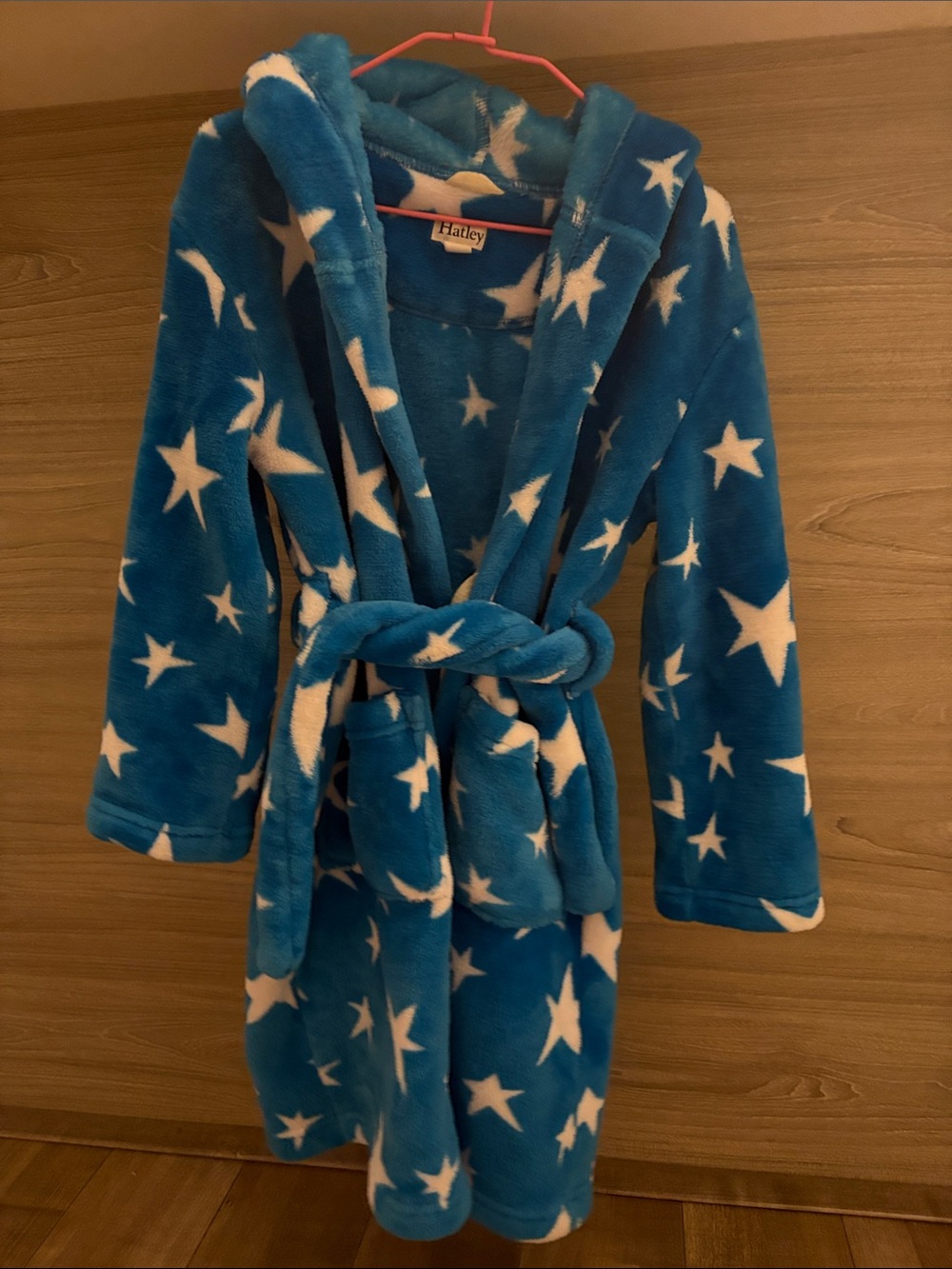 Hatley Blue Star Plush Hooded Kids Robe (6-7Y)